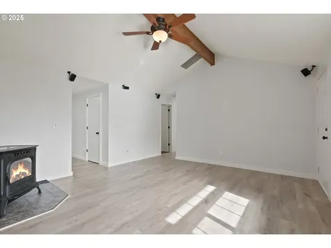 3070 N Barlow Place Cornelius OR 97113
