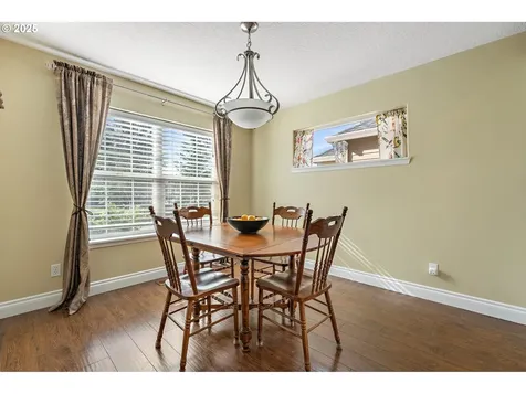 6327 NE Chestnut Street Hillsboro OR 97124