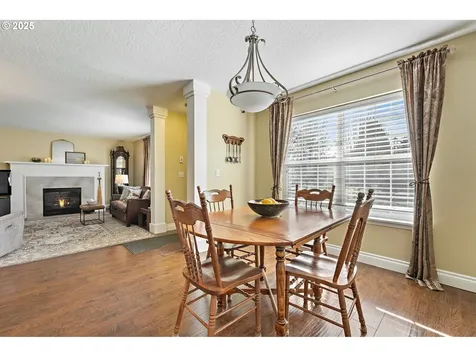 6327 NE Chestnut Street Hillsboro OR 97124