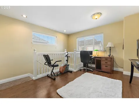6327 NE Chestnut Street Hillsboro OR 97124