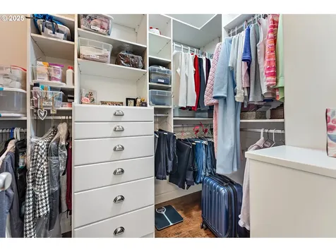 6327 NE Chestnut Street Hillsboro OR 97124
