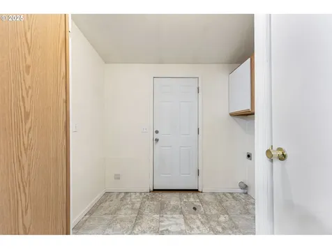 30839 Washington Street Lebanon OR 97355