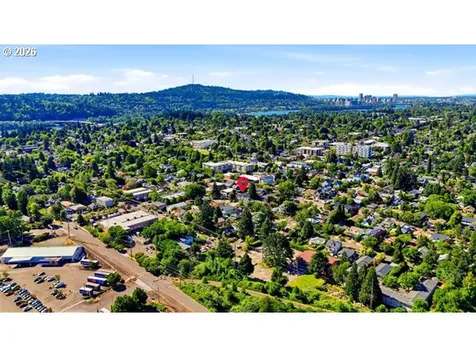 1743 SE Marion Street Portland OR 97202