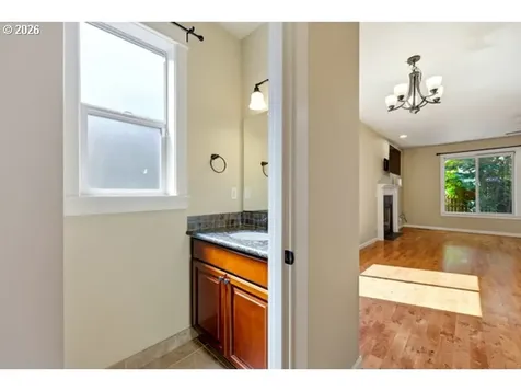 1743 SE Marion Street Portland OR 97202