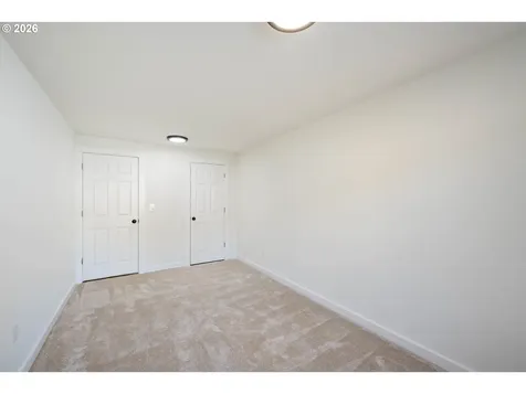 1081 SE Fir Grove Loop Hillsboro OR 97123