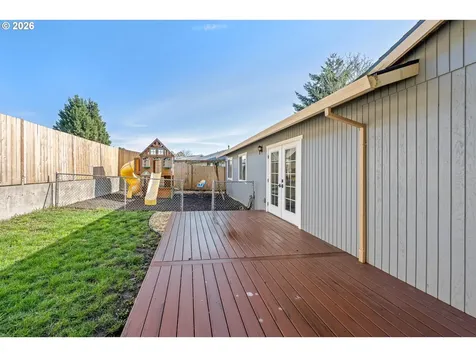 1081 SE Fir Grove Loop Hillsboro OR 97123