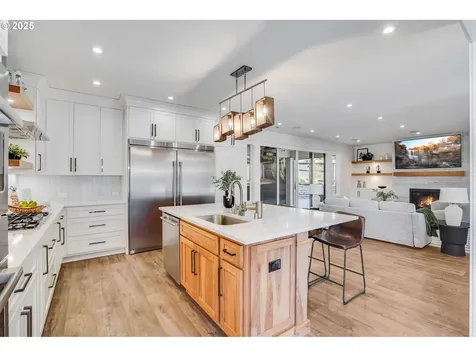 4208 NW 138th Circle Vancouver WA 98685