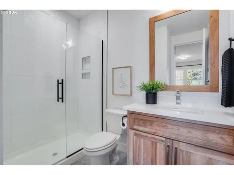4208 NW 138th Circle Vancouver WA 98685