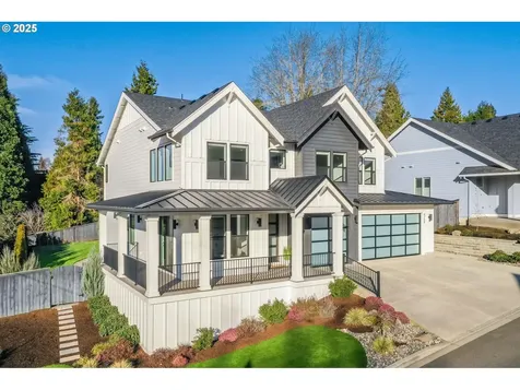 4208 NW 138th Circle Vancouver WA 98685