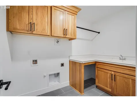 4208 NW 138th Circle Vancouver WA 98685