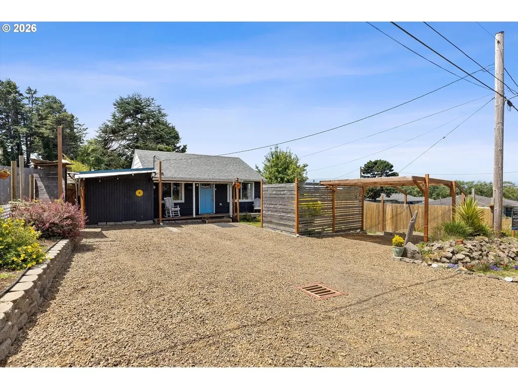 1315 SE Oar Avenue Lincoln City OR 97367