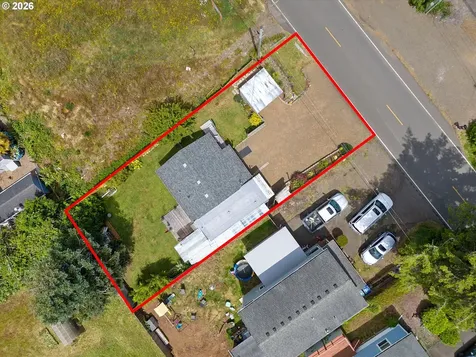 1315 SE Oar Avenue Lincoln City OR 97367