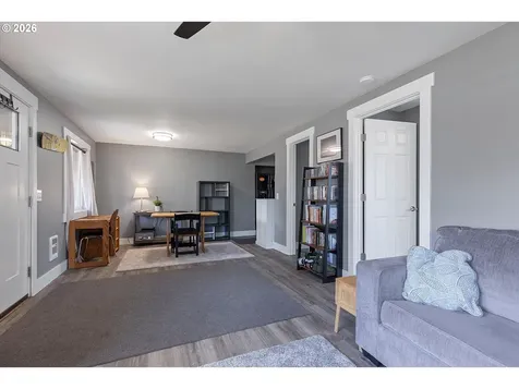1315 SE Oar Avenue Lincoln City OR 97367