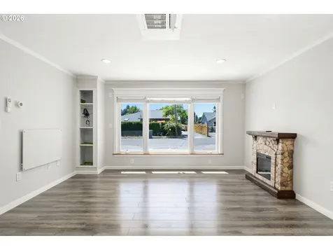 10245 SE Raymond Street Portland OR 97266