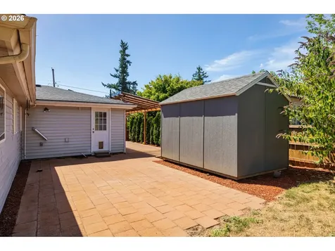 10245 SE Raymond Street Portland OR 97266