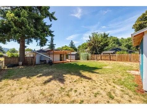 10245 SE Raymond Street Portland OR 97266