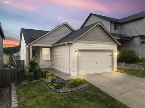 891 NE Pinebreak Drive Estacada OR 97023