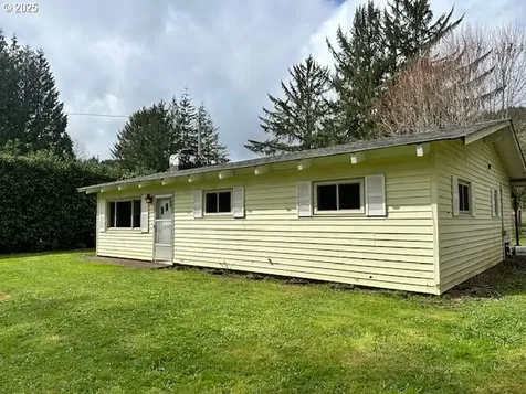 8465 Duncan Island Road Mapleton OR 97453