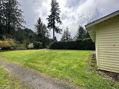 8465 Duncan Island Road Mapleton OR 97453
