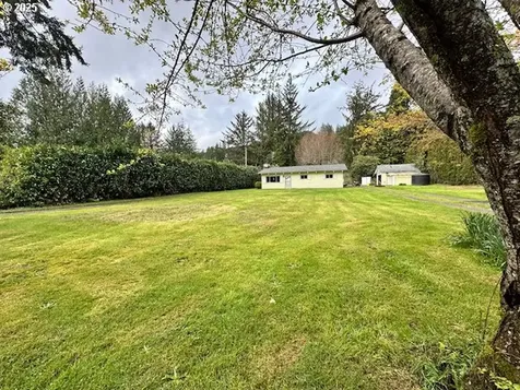 8465 Duncan Island Road Mapleton OR 97453