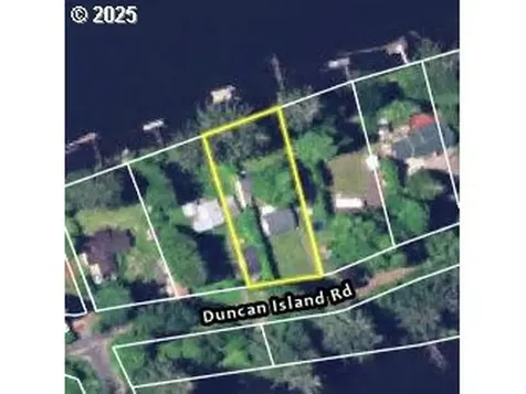 8465 Duncan Island Road Mapleton OR 97453