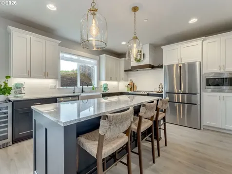 2877 NW Mt Ashland Lane Mcminnville OR 97128