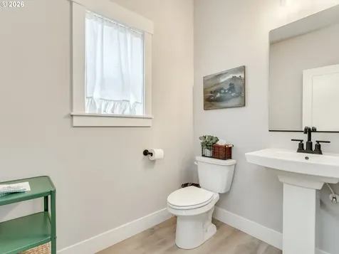 2877 NW Mt Ashland Lane Mcminnville OR 97128