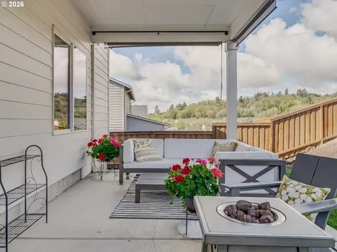 2877 NW Mt Ashland Lane Mcminnville OR 97128