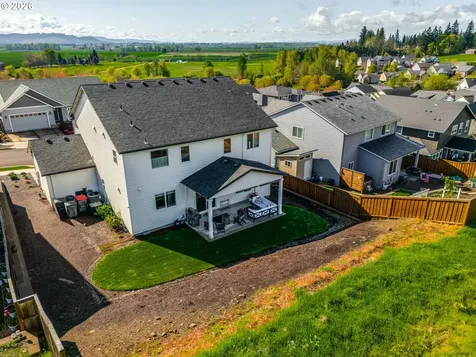 2877 NW Mt Ashland Lane Mcminnville OR 97128