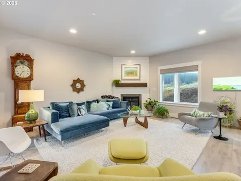 2877 NW Mt Ashland Lane Mcminnville OR 97128