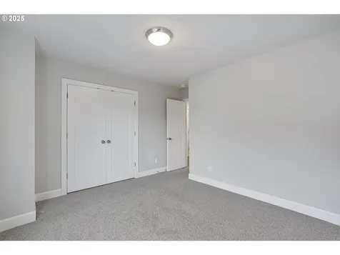 1620 N Sweetgum Street Canby OR 97013