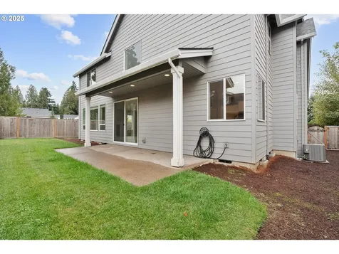 1620 N Sweetgum Street Canby OR 97013