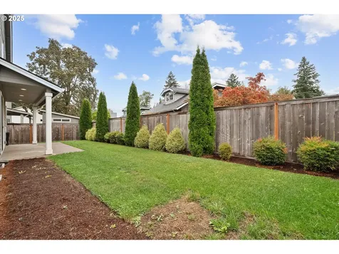 1620 N Sweetgum Street Canby OR 97013