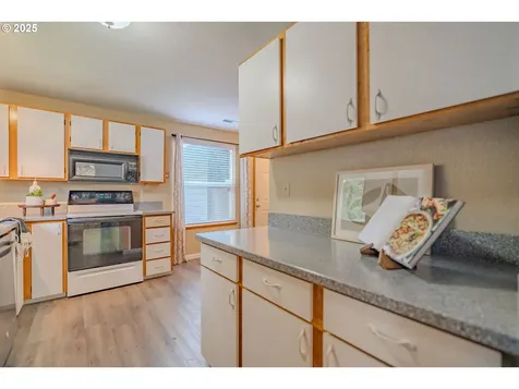9112 NE 144th Avenue Vancouver WA 98682