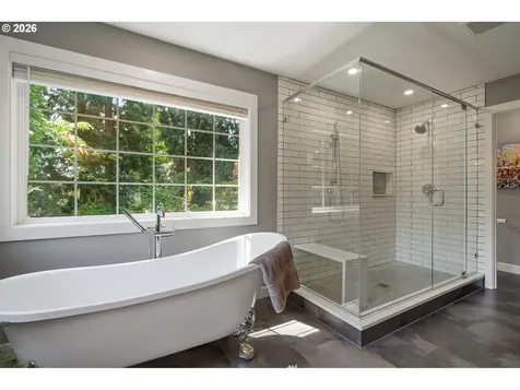 13612 NE 42nd Avenue Vancouver WA 98686