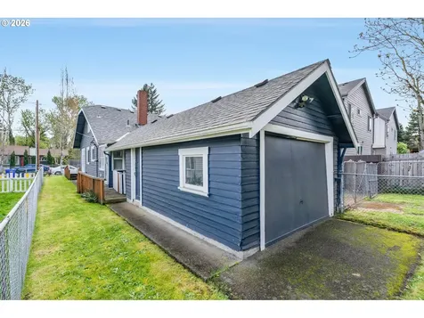 7567 N Gilbert Avenue Portland OR 97203