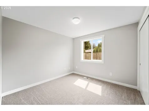 5101 NE 141st Court Vancouver WA 98682