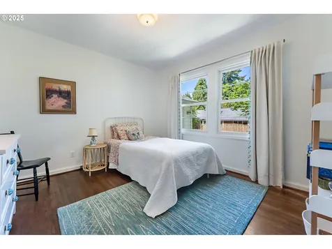 3575 NE Emerson Street Portland OR 97211
