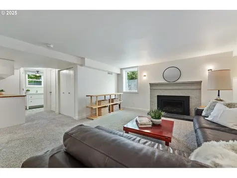 3575 NE Emerson Street Portland OR 97211