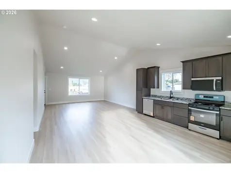 4435 Knotty Pine Court Sweet Home OR 97386