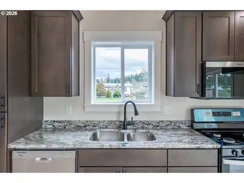 4435 Knotty Pine Court Sweet Home OR 97386