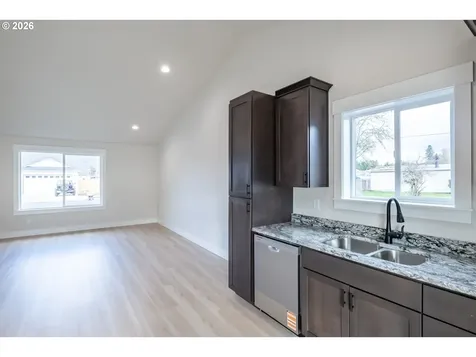 4435 Knotty Pine Court Sweet Home OR 97386