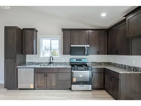 4435 Knotty Pine Court Sweet Home OR 97386
