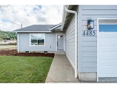 4435 Knotty Pine Court Sweet Home OR 97386