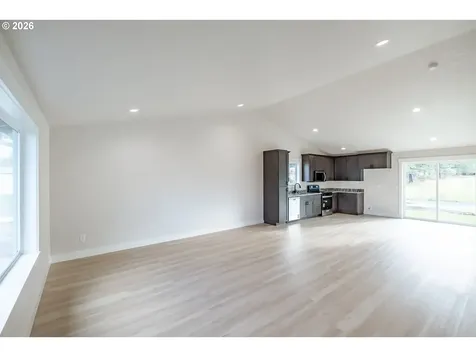 4435 Knotty Pine Court Sweet Home OR 97386