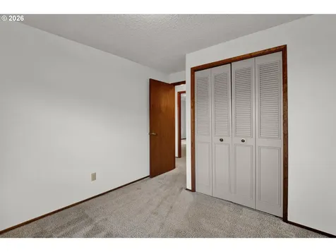 27366 4th Street Junction City OR 97448