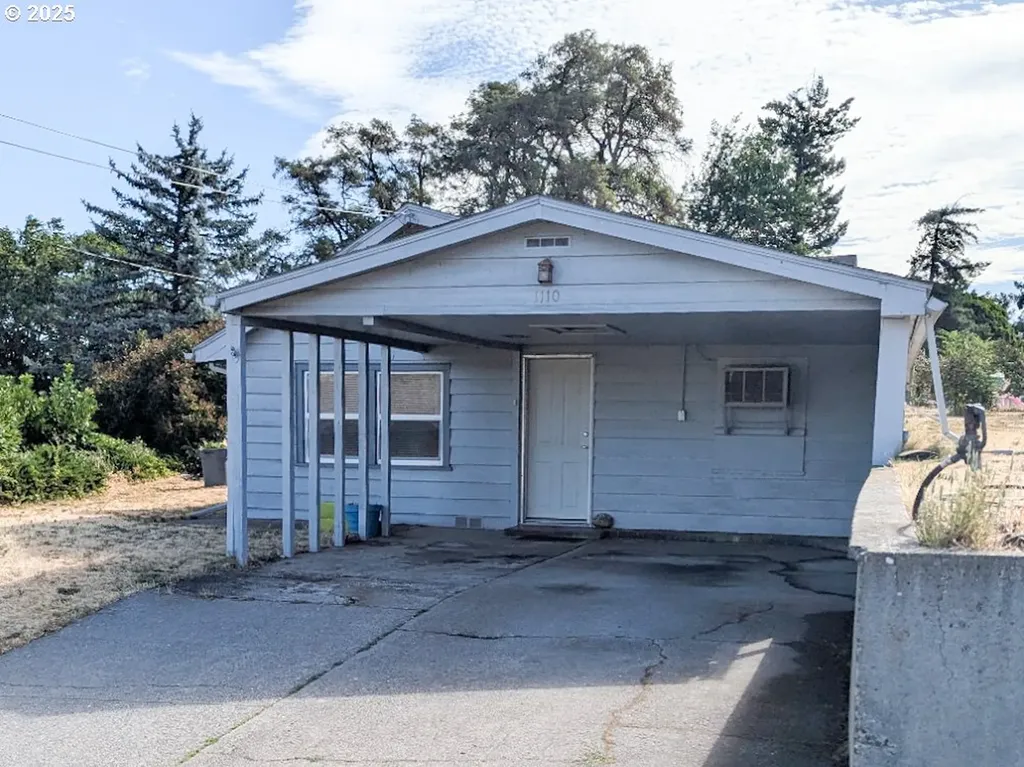 1110 Roberts Street The Dalles OR 97058