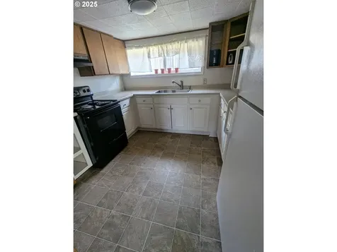 1110 Roberts Street The Dalles OR 97058