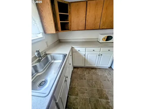 1110 Roberts Street The Dalles OR 97058