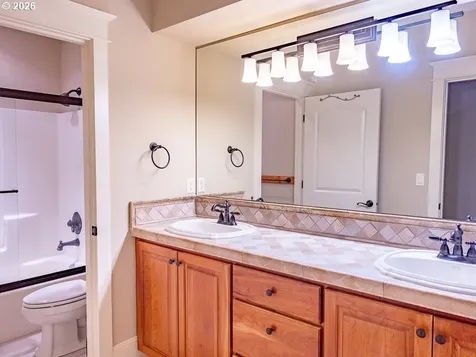 578 W Dogwood Street Washougal WA 98671